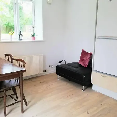 300Meter Walk To Lego - 50M2 Holiday Home With Garden - Best Location Appartement Billund