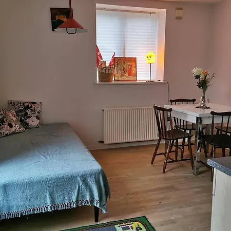 300Meter Walk To Lego - 50M2 Holiday Home With Garden - Best Location Apartment *